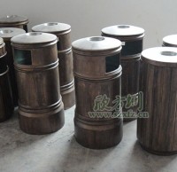 玻璃鋼（gāng）仿銅（tóng）垃圾桶（tǒng）