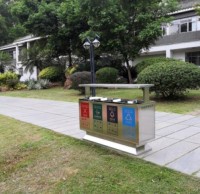 2500多套四色91蝌蚪九色垃圾桶市區上崗！