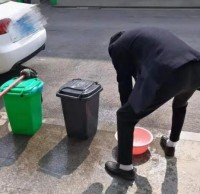 2月，給全村的垃圾桶來個（gè）大掃除