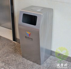 室內商場電梯口不鏽鋼垃圾（jī）桶（tǒng）