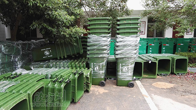 戶外塑料垃圾桶 戶外(wài)塑料垃圾桶