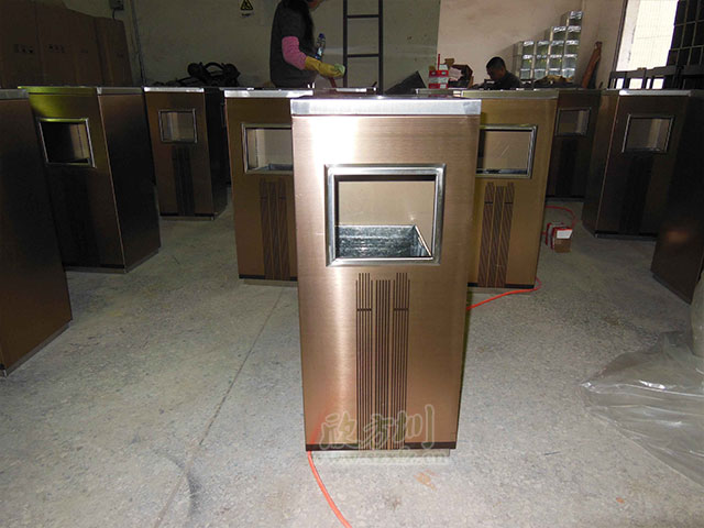 方形不鏽鋼垃圾桶