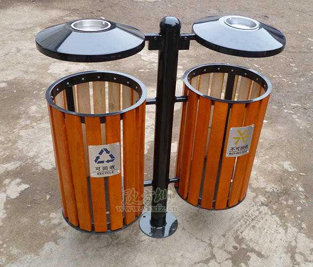 分（fèn）類鋼木垃圾桶