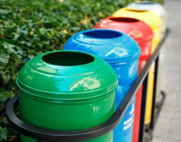 分（fèn）類垃圾桶