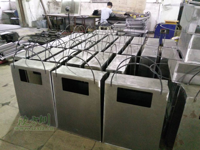 創意（yì）定製垃圾桶生產圖